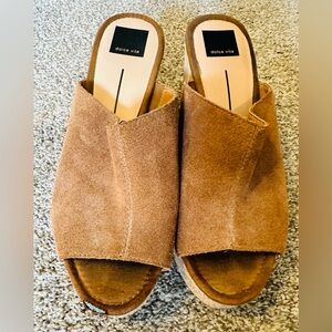 Dolce Vita suede wedge size 9.5